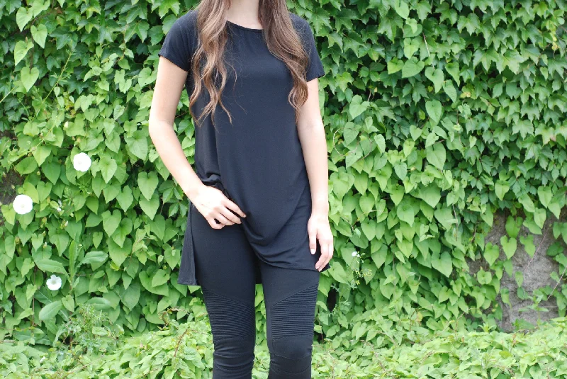 Bamboo Side-Slit Tee