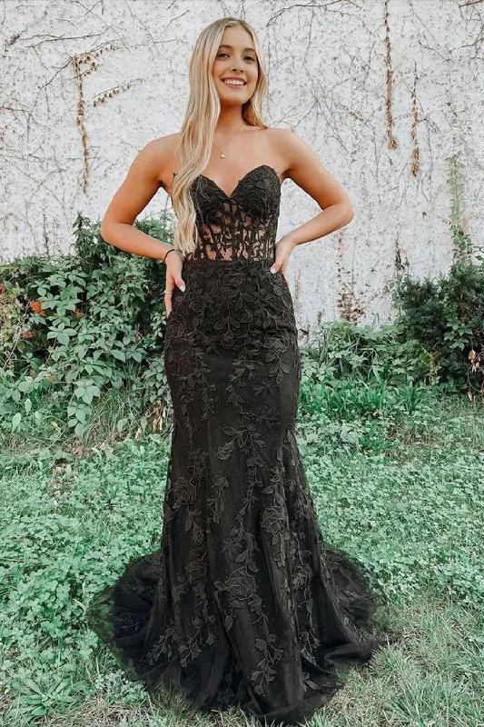 Black Strapless Prom Dress with Appliques