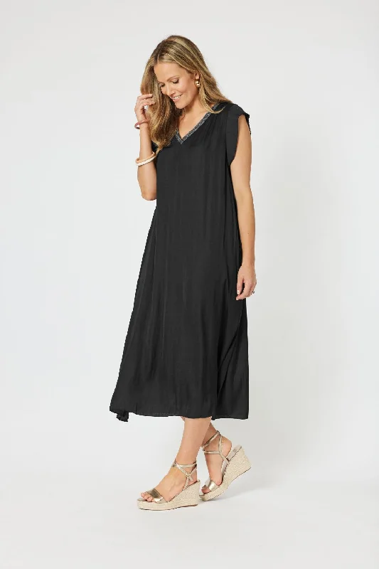 Traveller Luxe Dress | Black