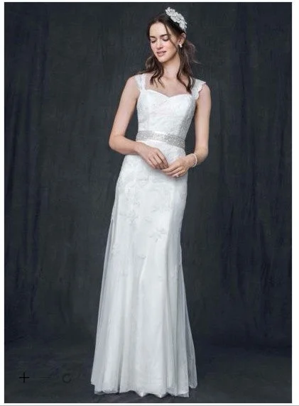 David's Bridal Cap Sleeve Lace Wedding Dress with Keyhole Back/