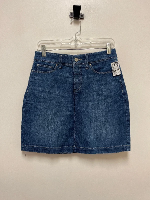 Skirt Mini & Short By Croft And Barrow In Blue Denim, Size: 2